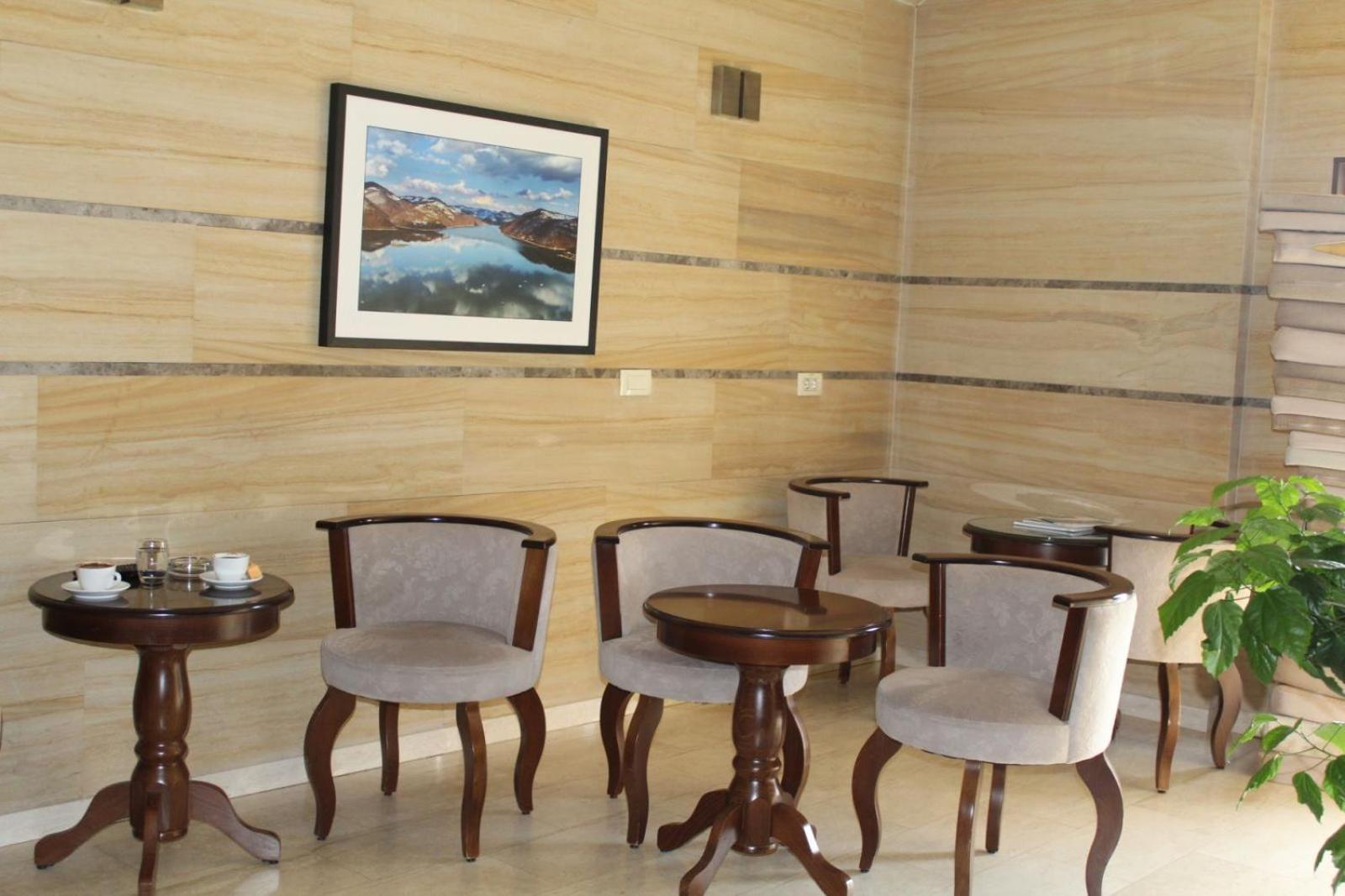 In Hotel Zlatar Ex Zlatarski Biseri Nova Varoš Exterior foto